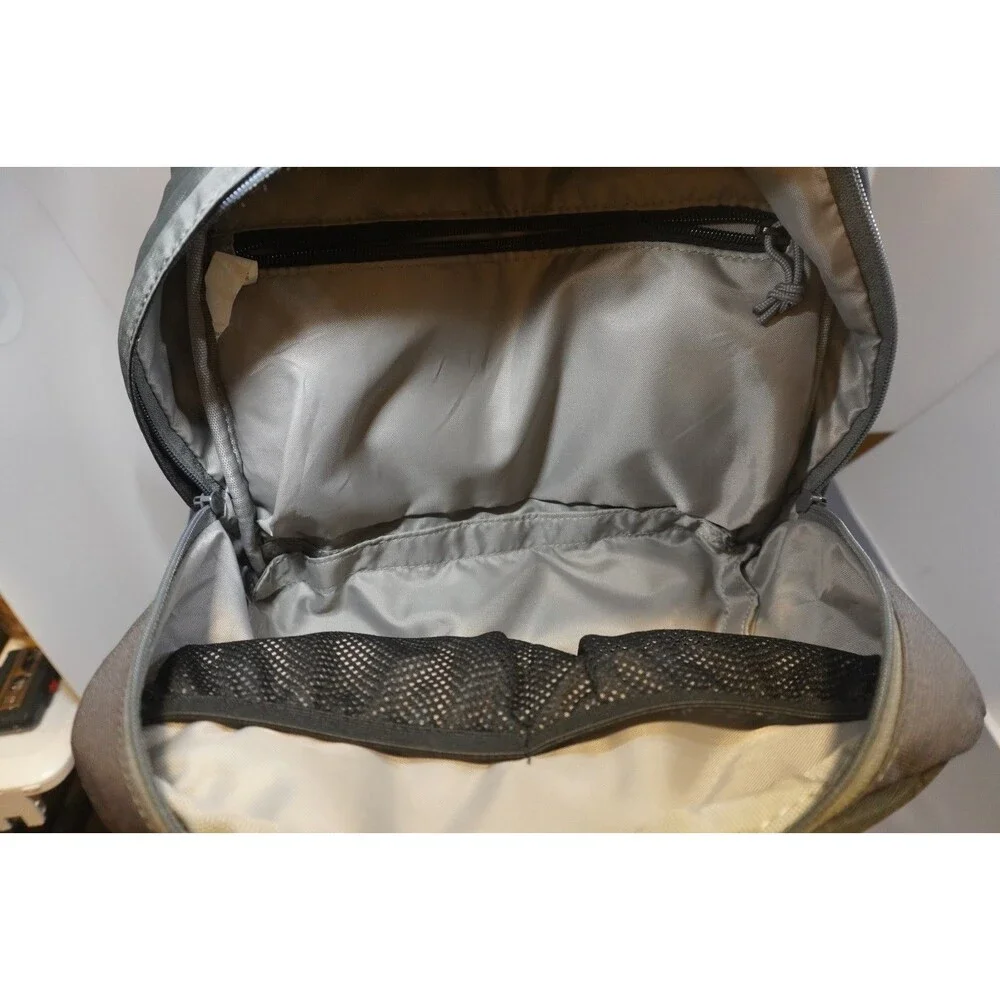 Lowepro Photo Hatchback 16L AW Camera Backpack - Travel Bag
